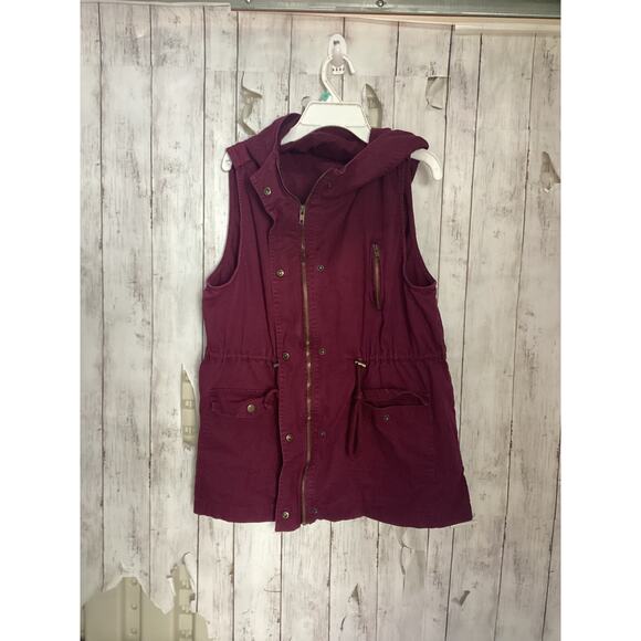 Zenana Outfitters Hooded Utility Vest - Burgundy Red for Women - Picture 1 of 5